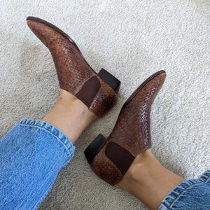 Vintage Cole Haan woven booties, size 7.5